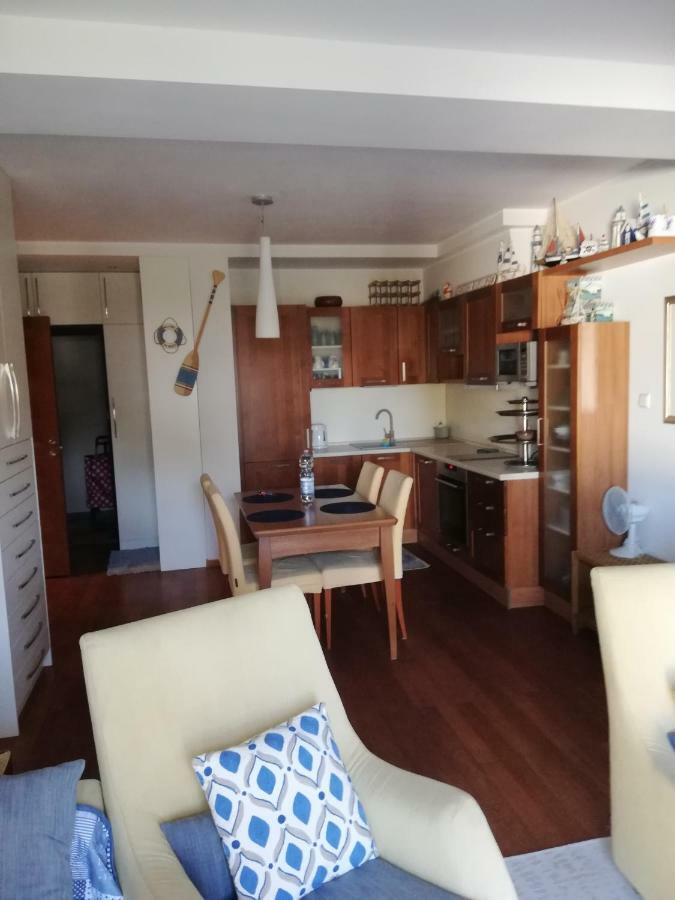 UNIT Apartment Deluxe Jurata Bagian luar foto